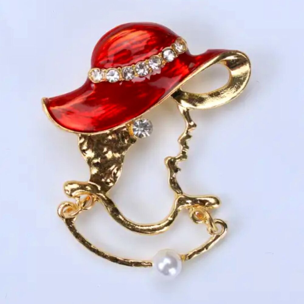 🌺 🌺 🌺Red Sunhat Brooch